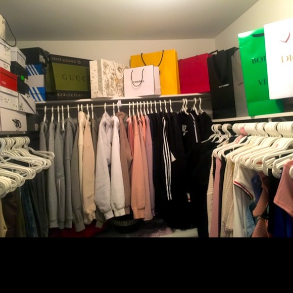 HUGE SALE! Vintage to New with Tags: 50-75% Off Everything! - Picture 4 of 5